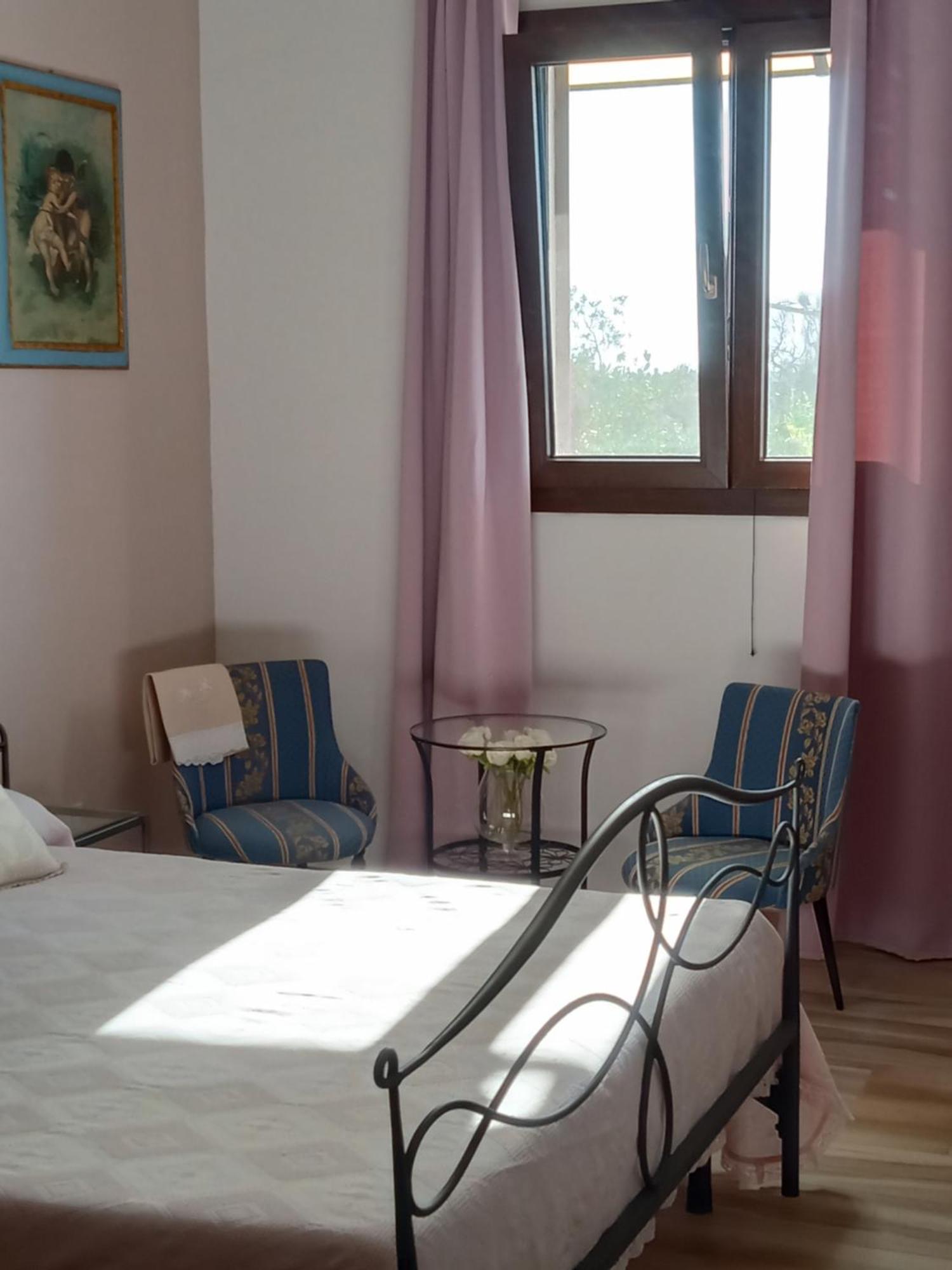 Oniro Specchia Panzió Kültér fotó